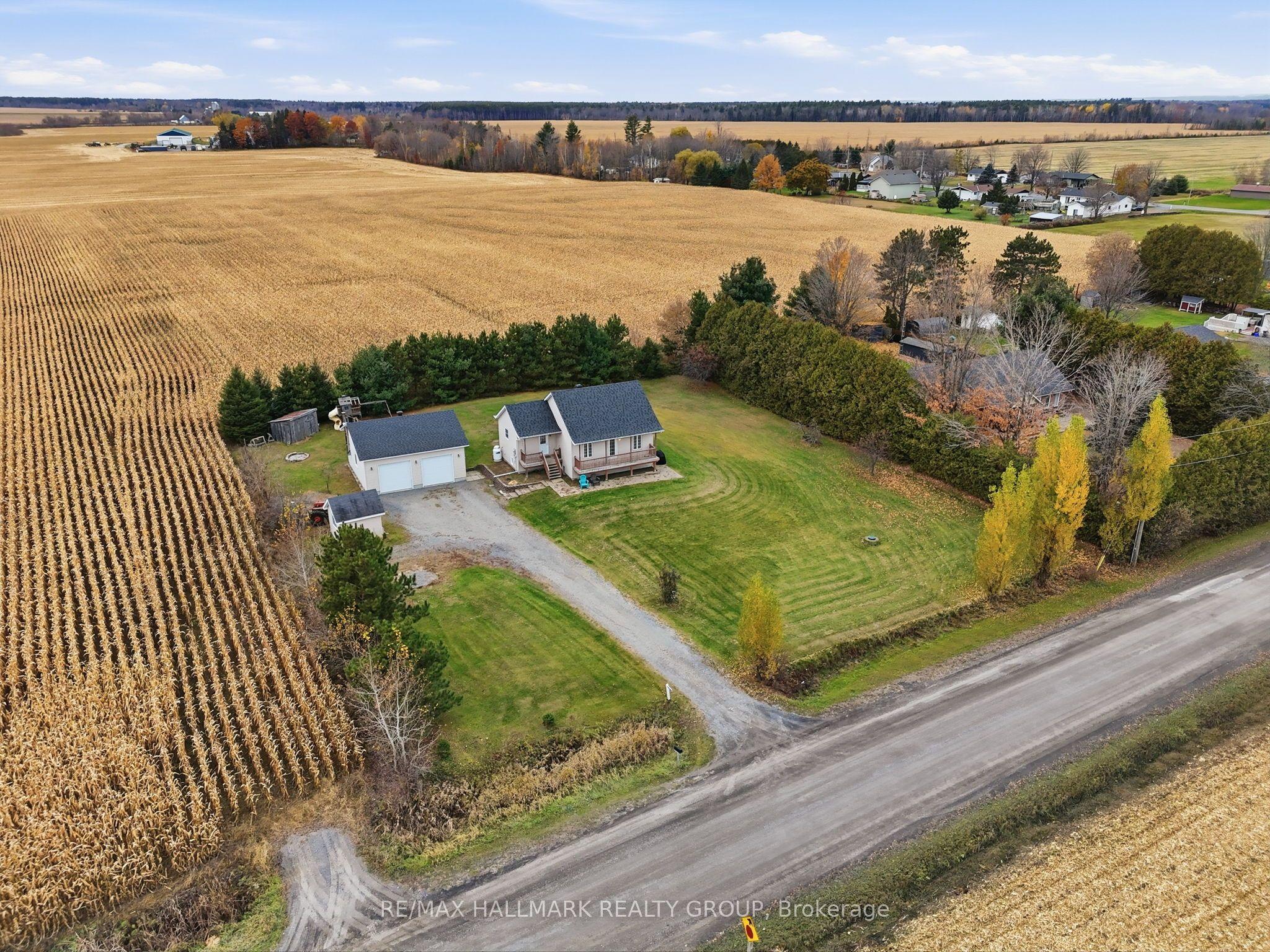 827 ROUTE 11 Road, Alfred and Plantagenet, ON K0B 1C0