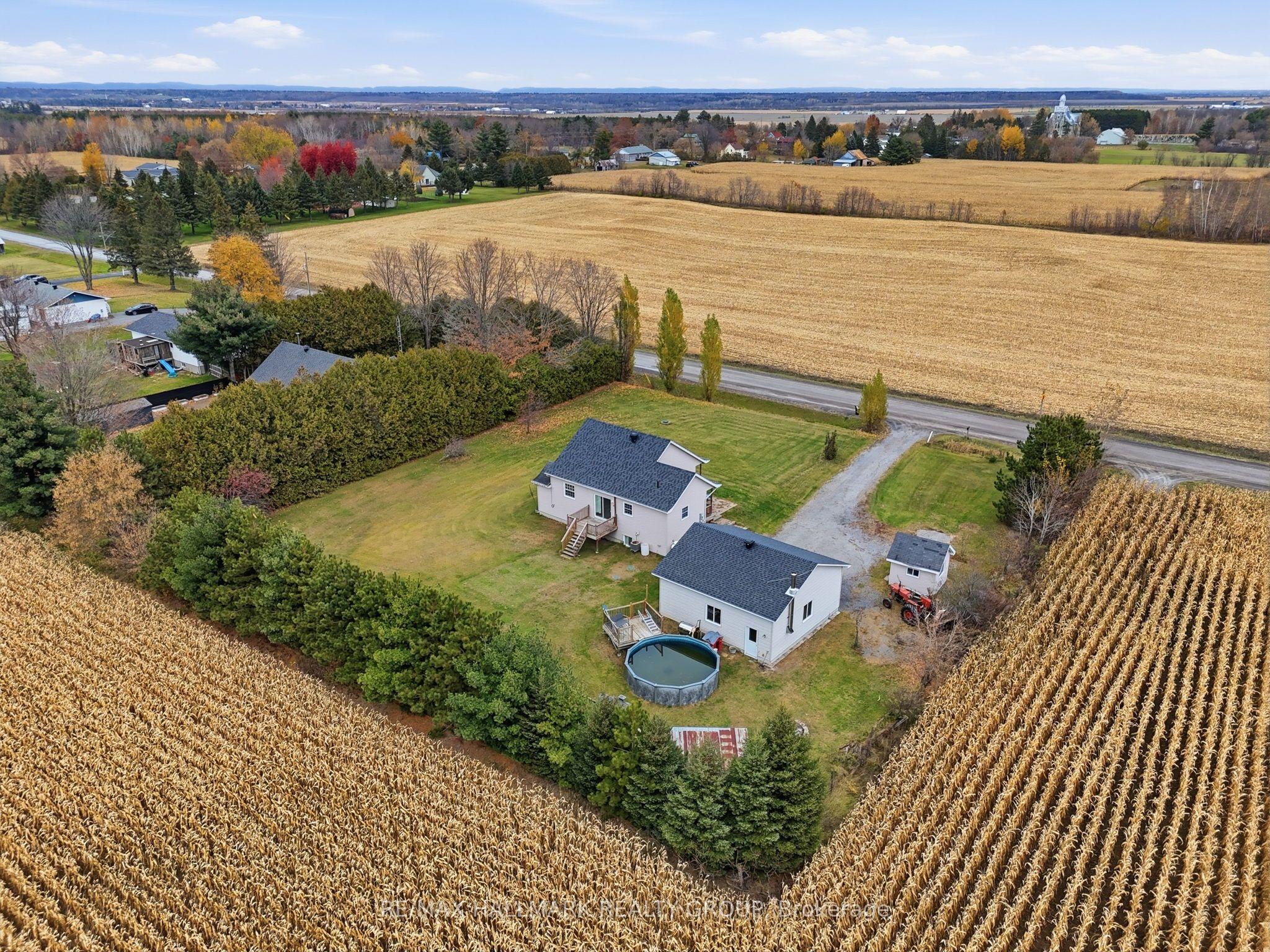 827 ROUTE 11 Road, Alfred and Plantagenet, ON K0B 1C0