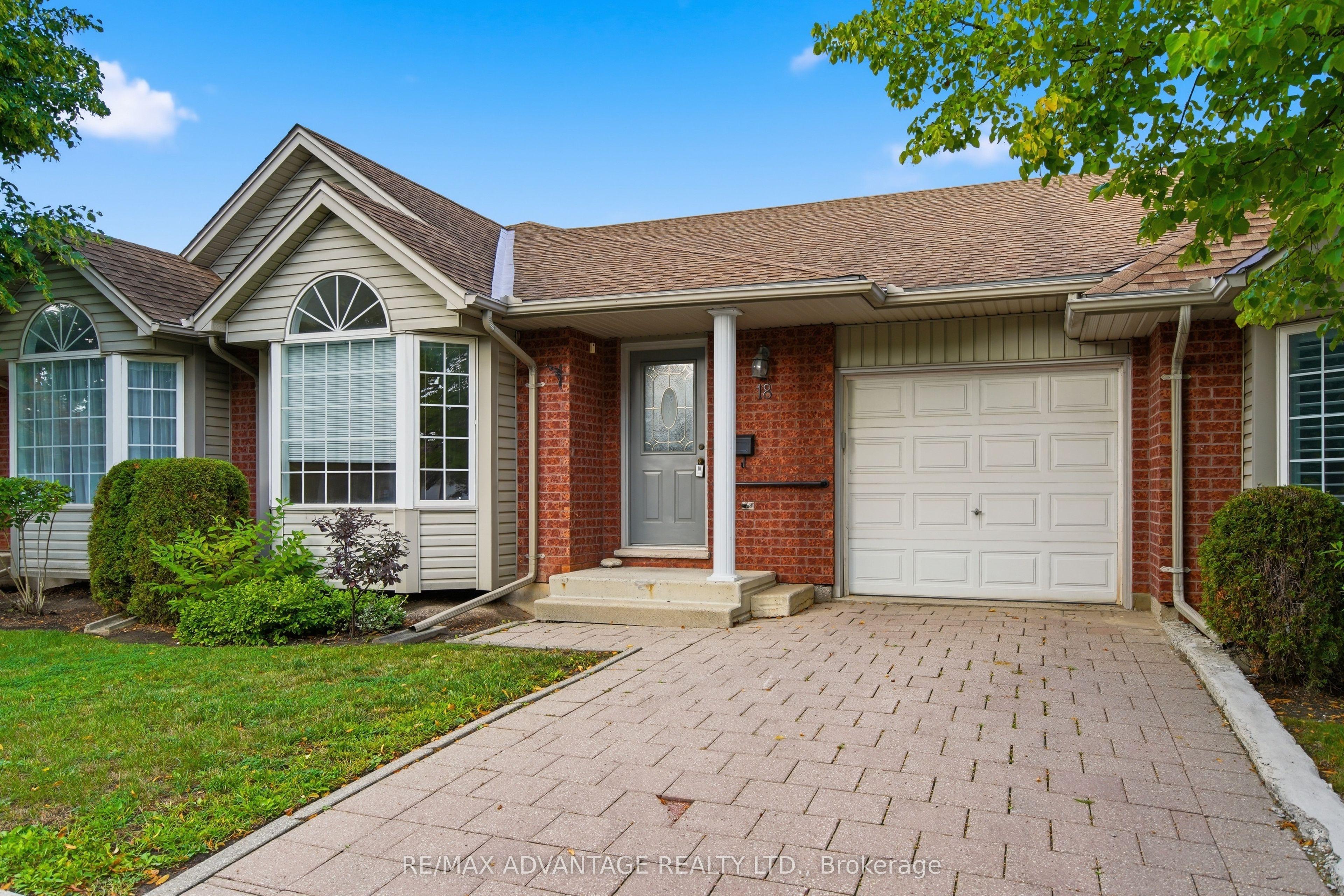 122 Sherwood Forest Square 18, London North, ON N6G 5G8