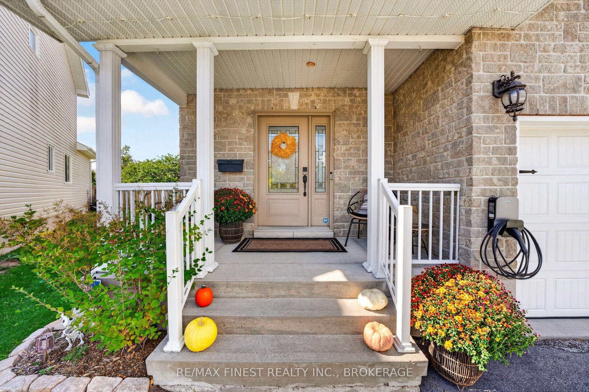 726 Margaret Way, Kingston, ON K7K 0B9