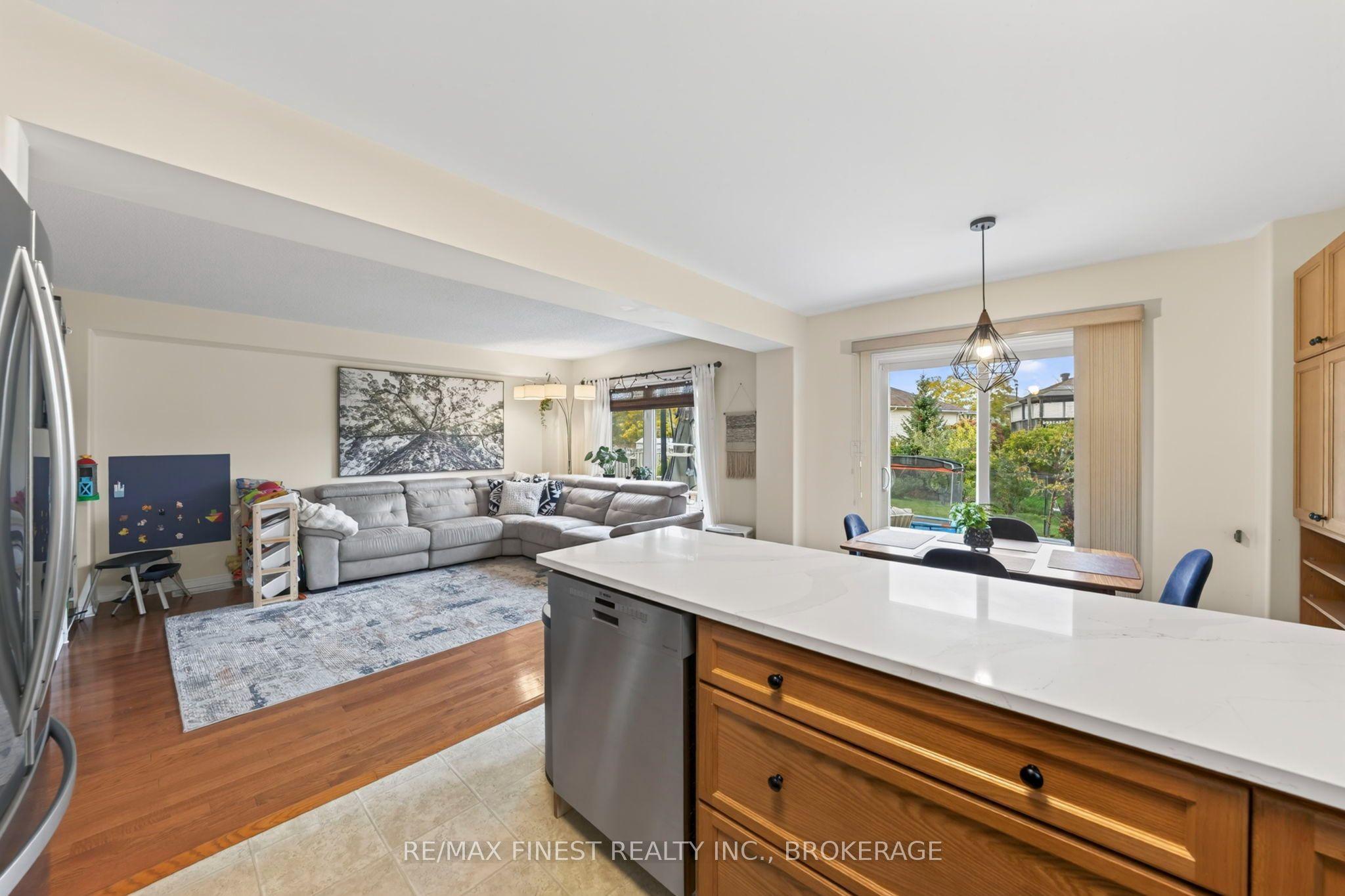 726 Margaret Way, Kingston, ON K7K 0B9