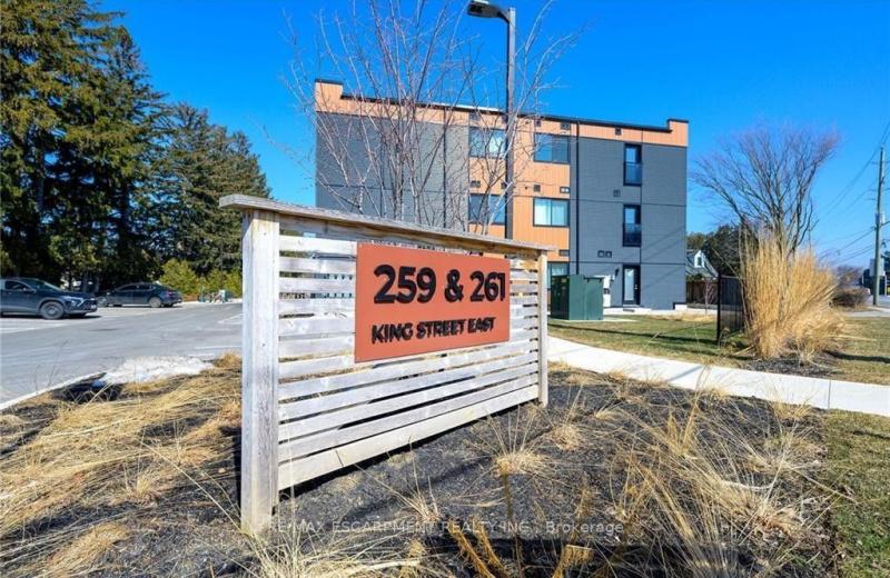 261 King Street E 303, Hamilton, ON L8N 1B9