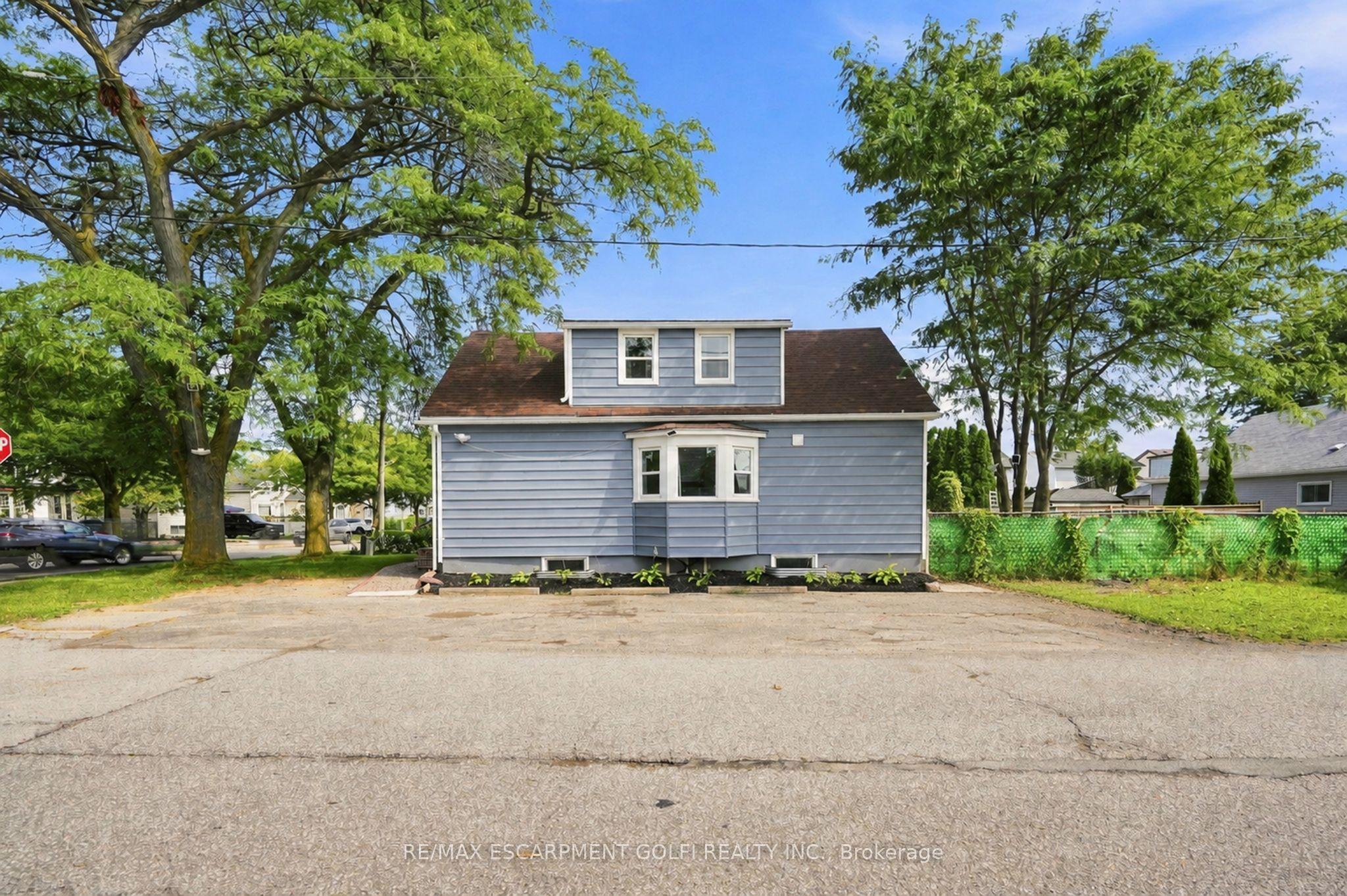 177 Pelham Road 2, St. Catharines, ON L2S 1V8
