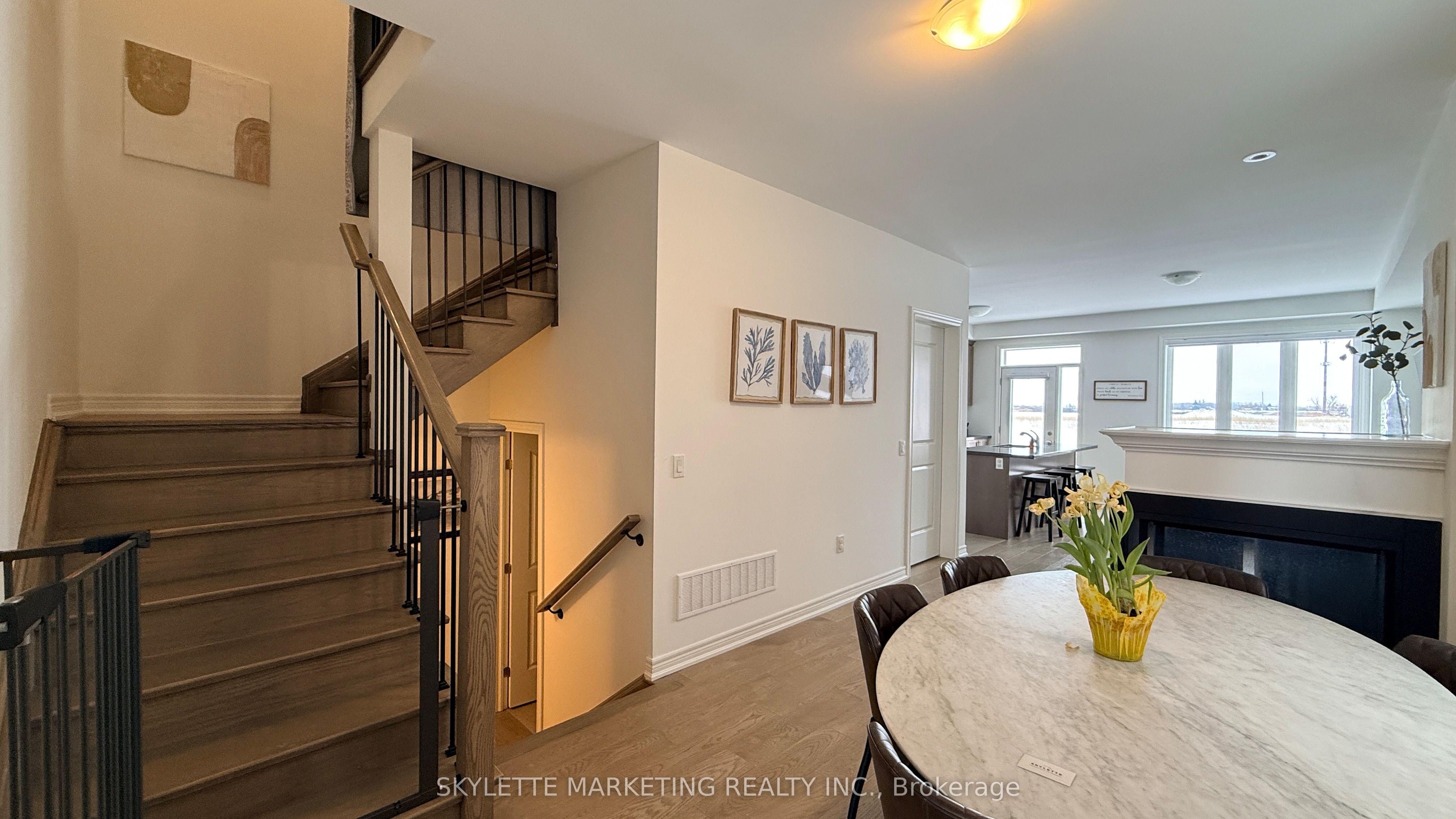 83 Picardy Drive, Hamilton, ON L8J 0M9